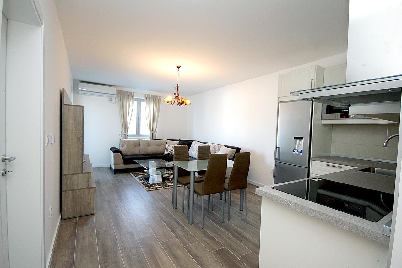 Apartment Melina Dobra Voda Exterior photo