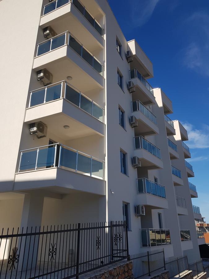 Apartment Melina Dobra Voda Exterior photo